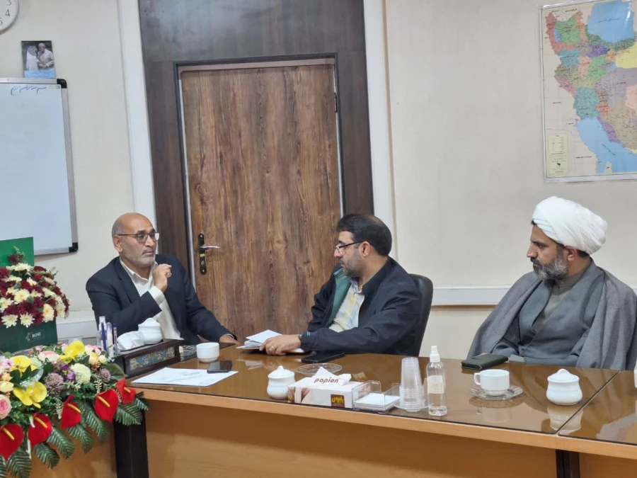 دیدار هیأت رییسه دانشگاه فرهنگیان یزد با مدیر کل جدید آموزش و پرورش استان 
 2