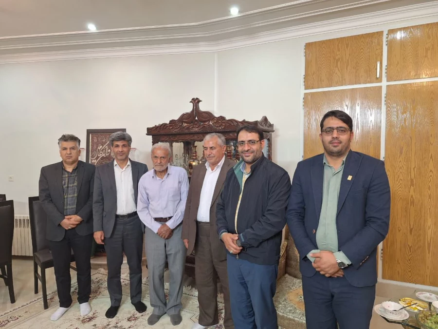 دیدار سرپرست دانشگاه فرهنگیان یزد با دو پیشکسوت مرکز تربیت معلم شهید پاک نژاد و پردیس برادران
 2