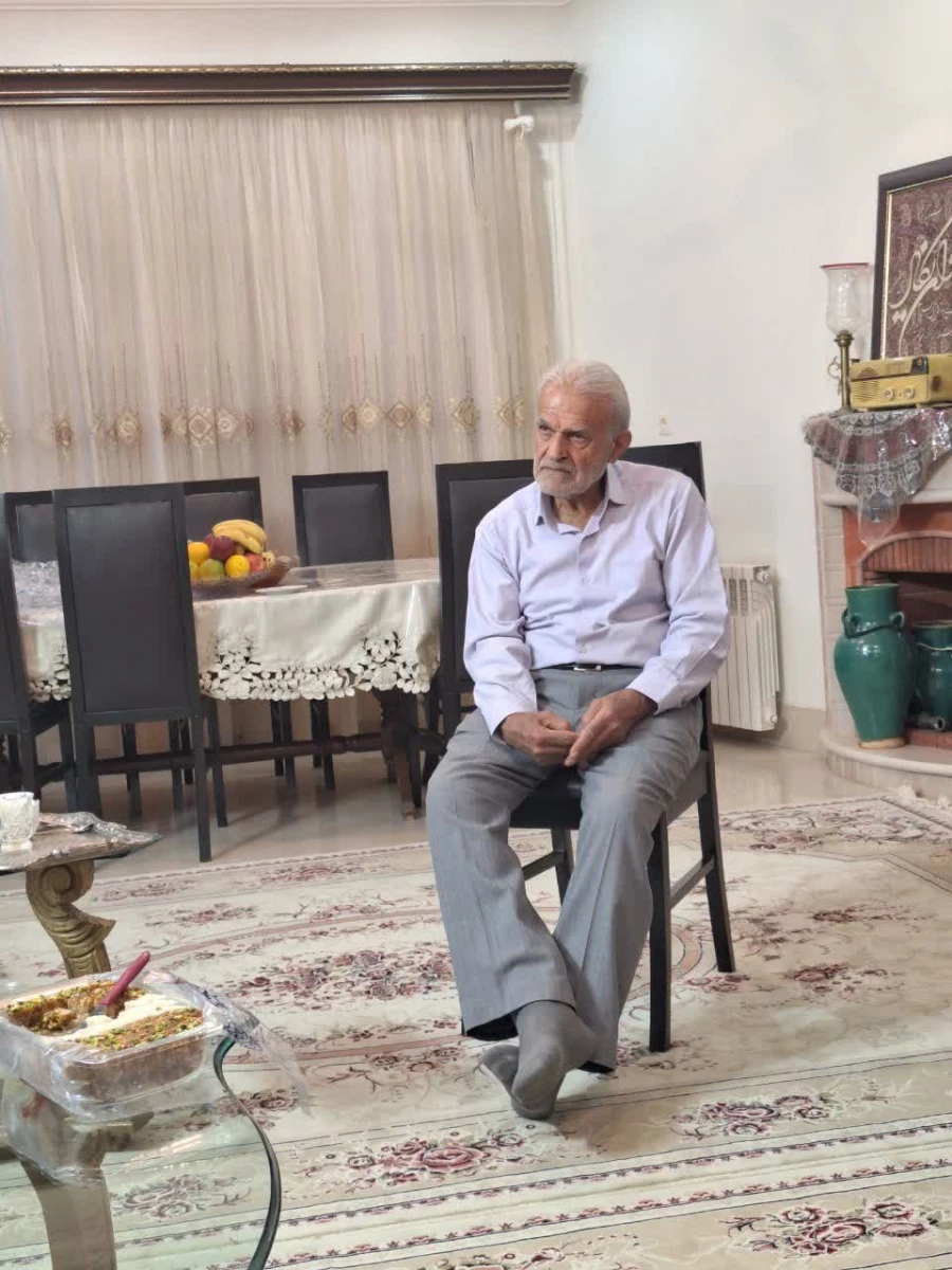 دیدار سرپرست دانشگاه فرهنگیان یزد با دو پیشکسوت مرکز تربیت معلم شهید پاک نژاد و پردیس برادران
 2