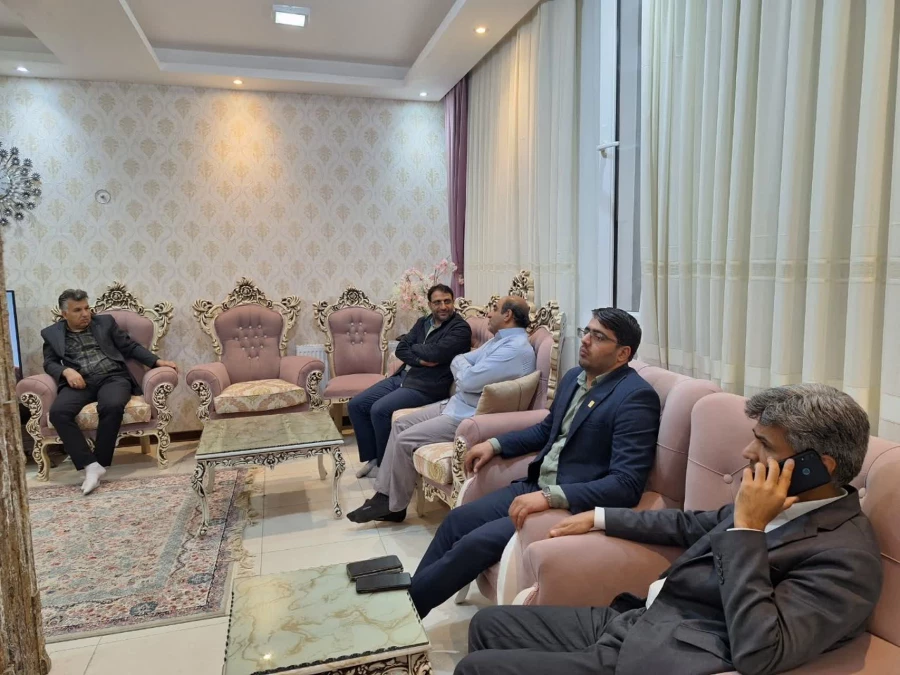 دیدار سرپرست دانشگاه فرهنگیان یزد با دو پیشکسوت مرکز تربیت معلم شهید پاک نژاد و پردیس برادران
 3