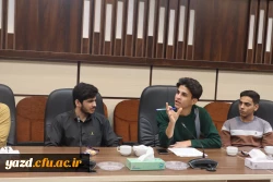 پنجمین دیدار صمیمانه سرپرست دانشگاه فرهنگیان یزد با اعضای شورای صنفی پردیس های استانی برگزار شد. 
 3