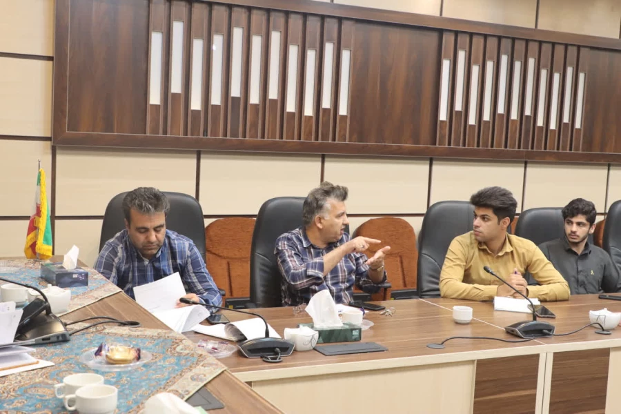 پنجمین دیدار صمیمانه سرپرست دانشگاه فرهنگیان یزد با اعضای شورای صنفی پردیس های استانی برگزار شد. 
 5