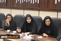 پنجمین دیدار صمیمانه سرپرست دانشگاه فرهنگیان یزد با اعضای شورای صنفی پردیس های استانی برگزار شد. 
 7