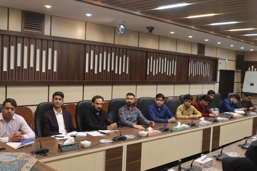 یکصد و بیست و هفتمین جلسه شورای فرهنگی اجتماعی دانشگاه فرهنگیان یزد برگزار شد.
 4