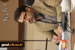نشست صمیمانه نمایندگان کلاس های آموزشی با سرپرست دانشگاه فرهنگیان یزد برگزار شد.
 3