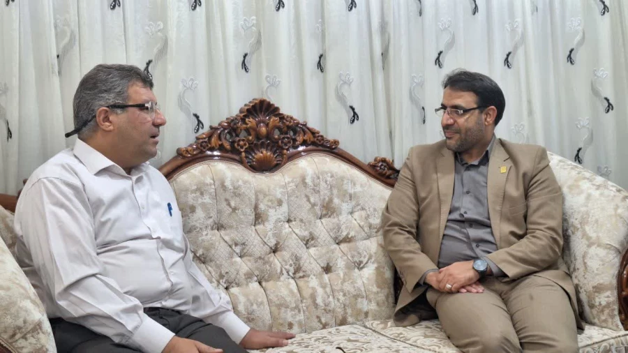 دیدار سرپرست دانشگاه فرهنگیان یزد با پیشکسوت آموزش و پرورش استان و دانشگاه فرهنگیان یزد
 3