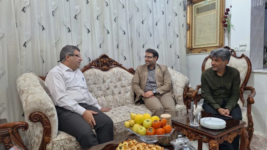 دیدار سرپرست دانشگاه فرهنگیان یزد با پیشکسوت آموزش و پرورش استان و دانشگاه فرهنگیان یزد
 4