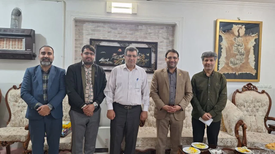 دیدار سرپرست دانشگاه فرهنگیان یزد با پیشکسوت آموزش و پرورش استان و دانشگاه فرهنگیان یزد
 2