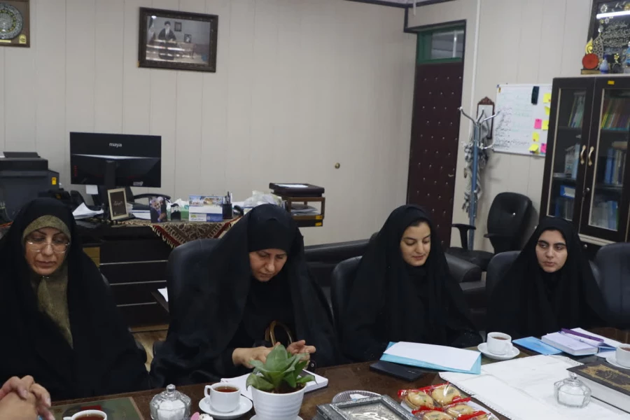 هجدهمین جلسه کمیته تغذیه پردیس های استانی دانشگاه فرهنگیان یزد برگزار شد. 
 3