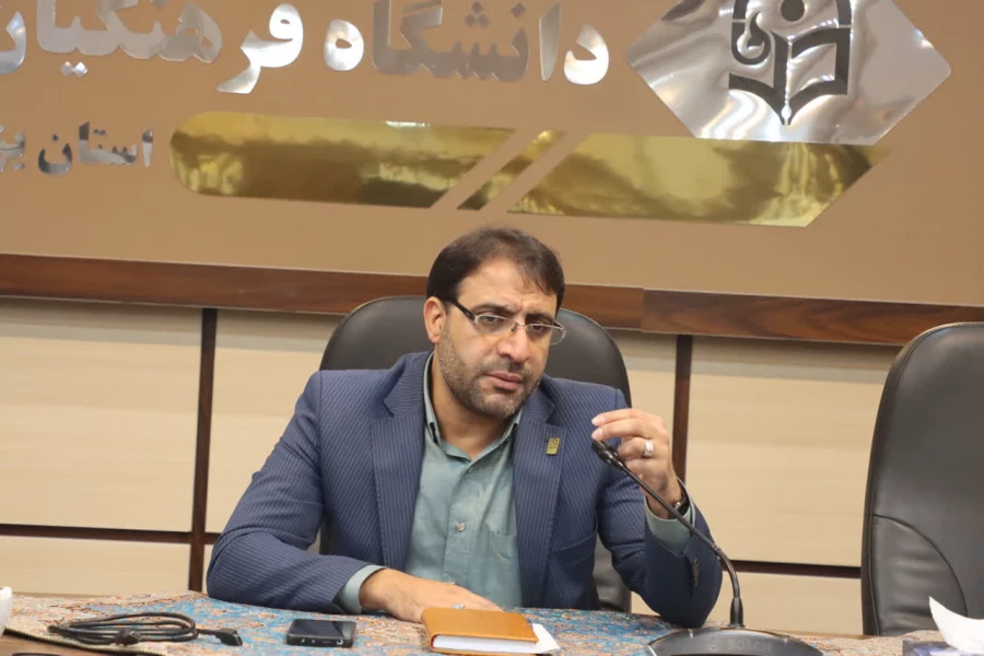 نخستین جلسه کارگروه استانی طراحی غرفه دانشگاه فرهنگیان یزد در نمایشگاه فن بازار استان برگزار شد 
 5