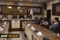 نشست پرسش و پاسخ دانشجو معلمان پردیس شهیدان پاک نژاد با سرپرست دانشگاه فرهنگیان استان یزد برگزار شد.
 2