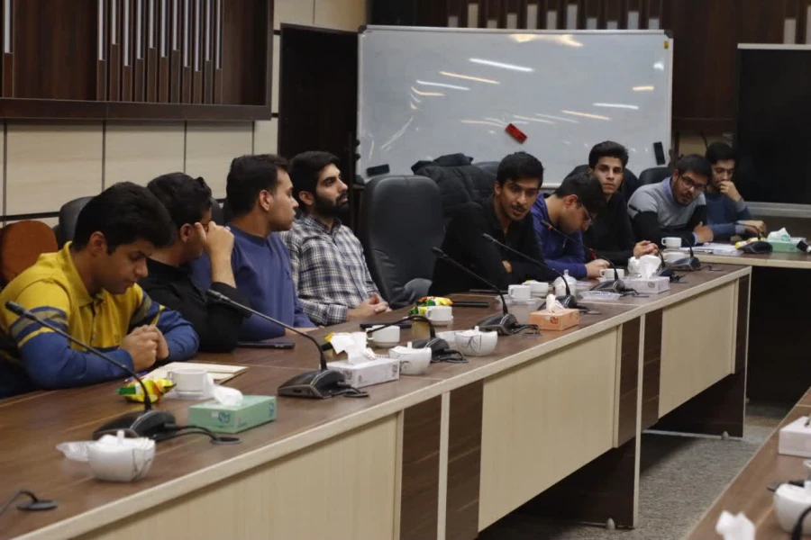 جشن باشکوه گرامیداشت روز دانشجو در دانشگاه فرهنگیان یزد برگزار خواهد شد.
 4