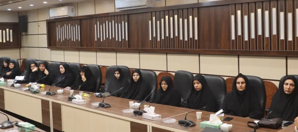پنجمین جلسه هماهنگی سرپرست دانشگاه فرهنگیان یزد با سرپرستان سراهای دانشجویی پردیس های استانی برگزار شد.
 6