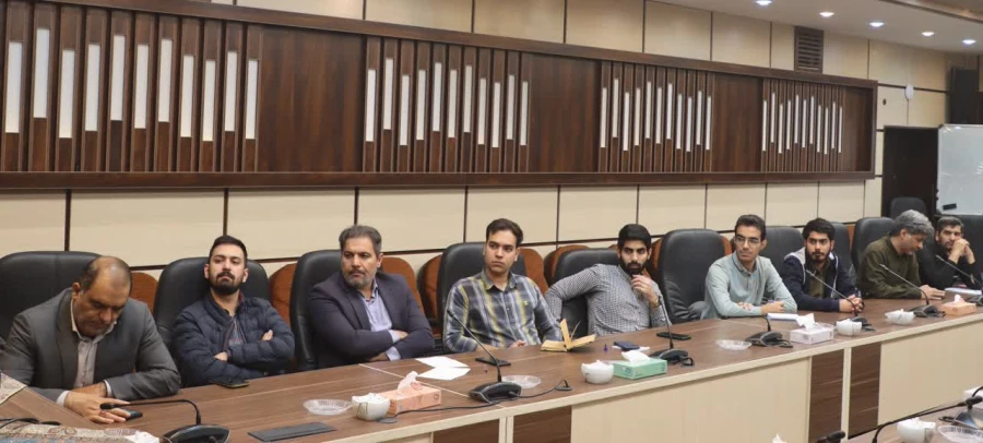 دومین جلسه کارگروه استانی طراحی غرفه دانشگاه فرهنگیان یزد در نمایشگاه فن بازار استان برگزار شد.  5