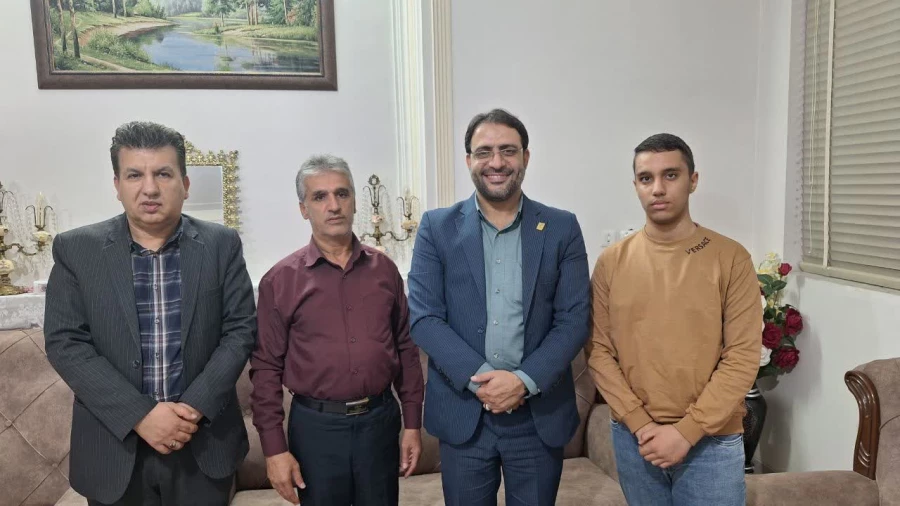 دیدار سرپرست دانشگاه فرهنگیان یزد با پیشکسوت مرکز تربیت معلم شهید پاک نژاد و پردیس برادران دانشگاه فرهنگیان یزد
 2