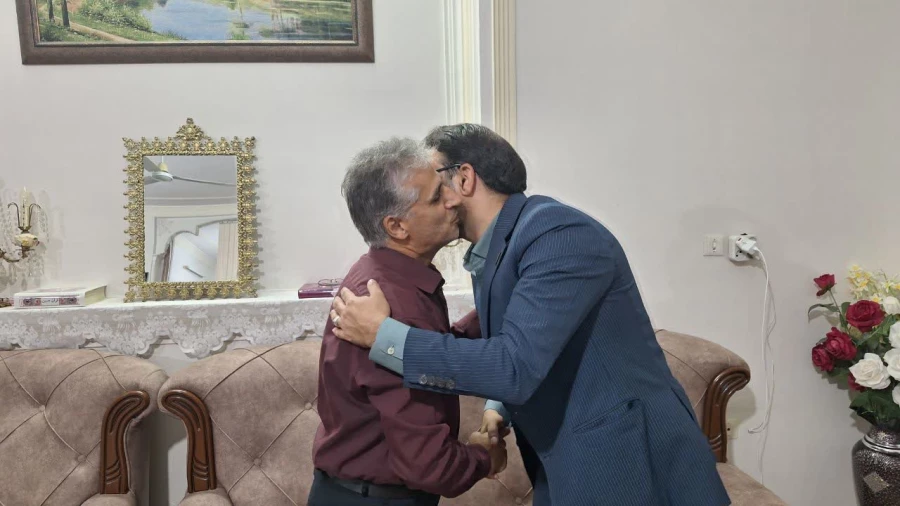 دیدار سرپرست دانشگاه فرهنگیان یزد با پیشکسوت مرکز تربیت معلم شهید پاک نژاد و پردیس برادران دانشگاه فرهنگیان یزد
 3