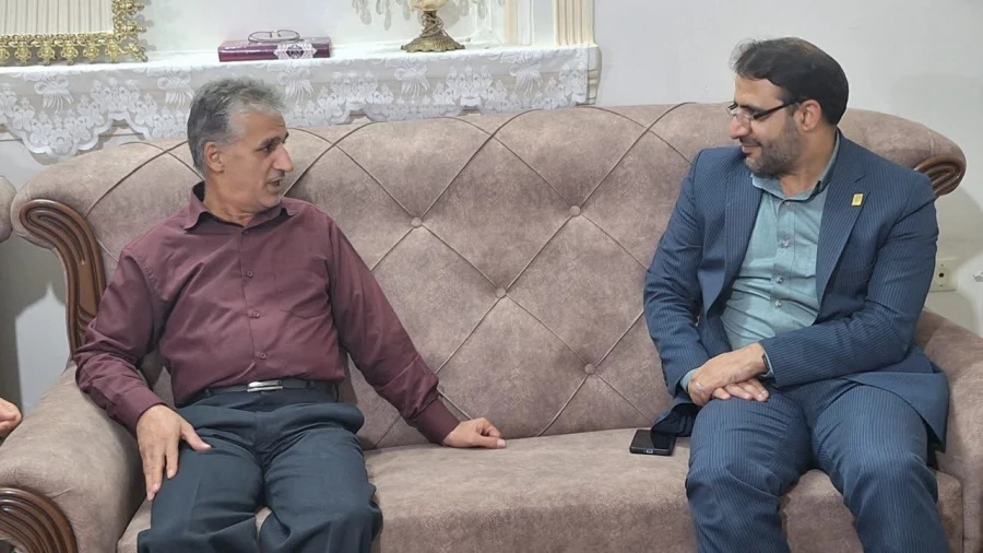 دیدار سرپرست دانشگاه فرهنگیان یزد با پیشکسوت مرکز تربیت معلم شهید پاک نژاد و پردیس برادران دانشگاه فرهنگیان یزد
 4