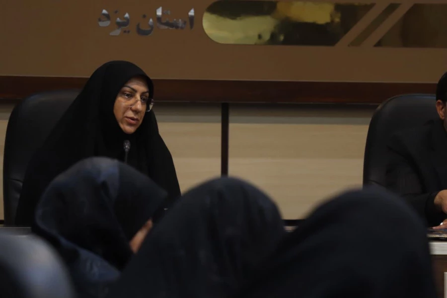 یکصد و سی امین جلسه شورای فرهنگی اجتماعی دانشگاه فرهنگیان استان یزد برگزار شد.
 6