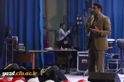 جشن باشکوه گرامیداشت روز دانشجو در دانشگاه فرهنگیان یزد برگزار شد.
 4