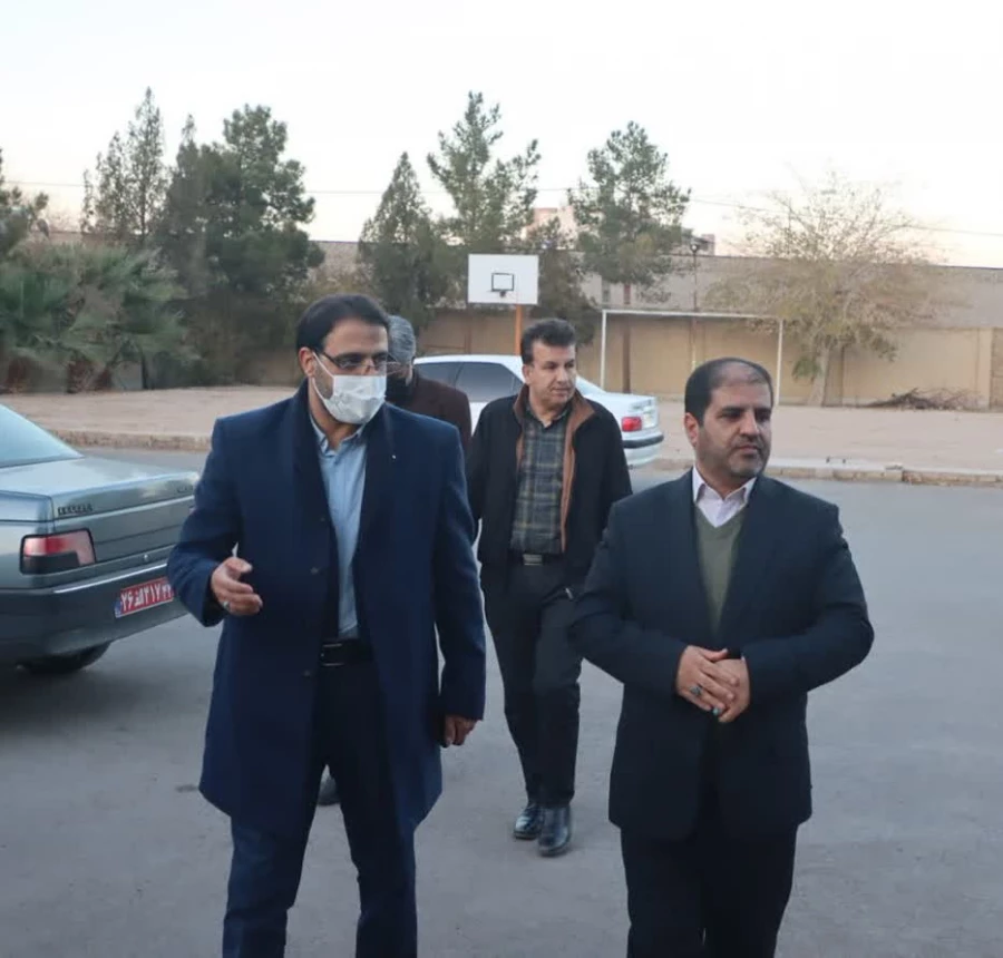 بازدید۴ ساعته معاونین استاندار و مدیر کل آموزش و پرورش استان از فضای فیزیکی و مجموعه خوابگاهی و سلف سرویس پردیس حضرت فاطمه الزهرا سلام الله علیها دانشگاه فرهنگیان یزد 
 4