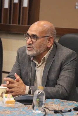 نشست مدیرکل آموزش و پرورش استان با تشکل های دانشجویی دانشگاه فرهنگیان استان یزد برگزار شد 
 5