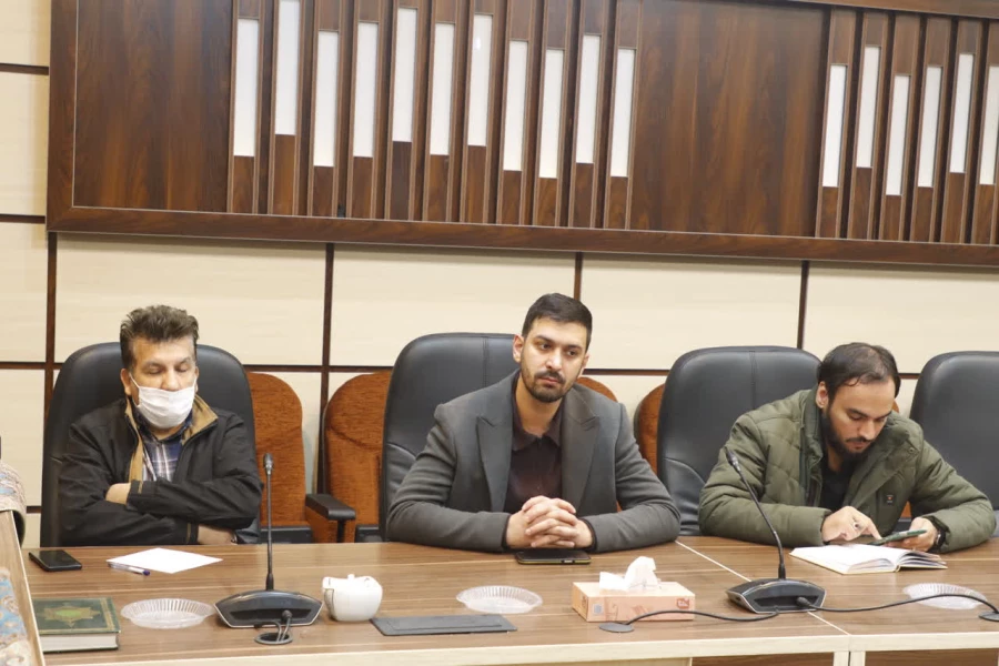 جلسه دبیرخانه هماهنگی جشنواره قرآن و عترت دانشگاه فرهنگیان یزد برگزار شد.
 3