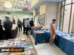 برپایی نمایشگاه بزرگ کتاب در پردیس های استانی دانشگاه فرهنگیان یزد 
 2