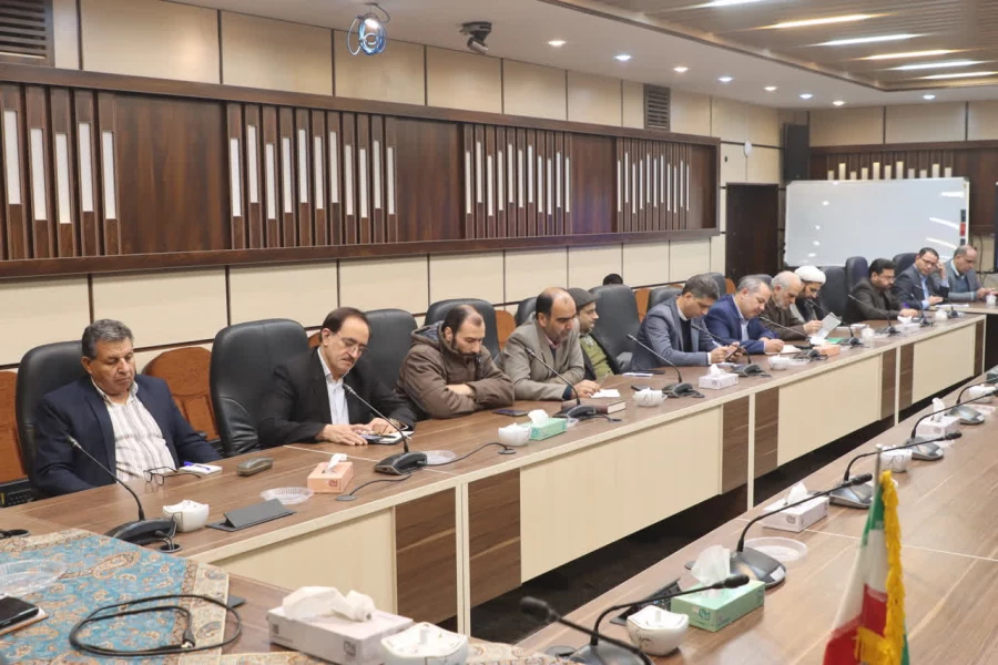 کارگروه بازطراحی و بازمهندسی سرفصل ها و منابع درسی برای نخستین بار در دانشگاه فرهنگیان یزد تشکیل شد.
 2