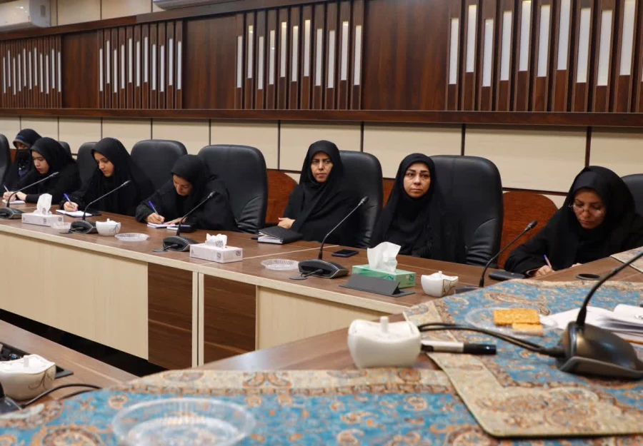 اردوی زیارتی فرهنگی مشهد مقدس (حریم رضوان ۴۰۳) ویژه دانشجو معلمان پردیس های استانی یزد برگزار می شود.
 3