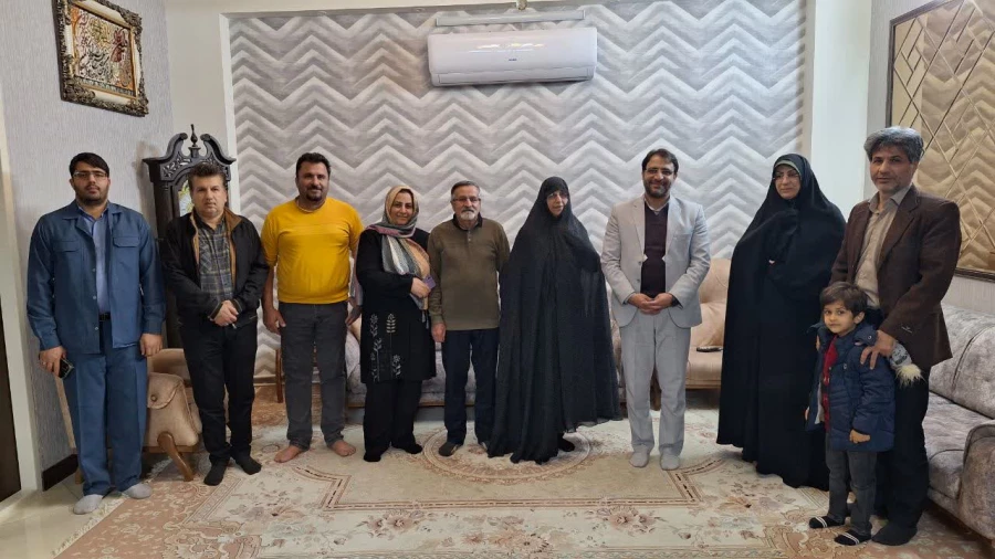 دیدار سرپرست و مدیران دانشگاه فرهنگیان یزد با بانوی پیشکسوت مرکز تربیت معلم حضرت فاطمه الزهرا(س) یزد
 5