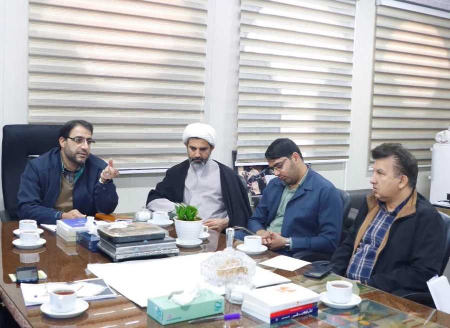 بیست و هشتمین جلسه شورای مدیریت، نظارت و ارزیابی و توسعه منابع دانشگاه فرهنگیان استان یزد برگزار شد.
 2