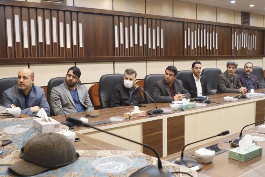 نشست هم اندیشی هیأت رییسه و اساتید دانشگاه فرهنگیان یزد با حضور معاون فرهنگی، تربیتی دانشگاه فرهنگیان برگزار شد. 
 6