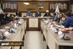  نشست هم اندیشی دبیران تشکل ها و فعالان فرهنگی تربیتی دانشگاه فرهنگیان یزد با معاون فرهنگی دانشگاه فرهنگیان برگزار شد. 
 2