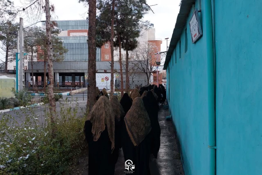 اعزام دانشجومعلمان پردیس های دانشگاه فرهنگیان یزد به اردوی راهیان مقاومت کرمان
 5