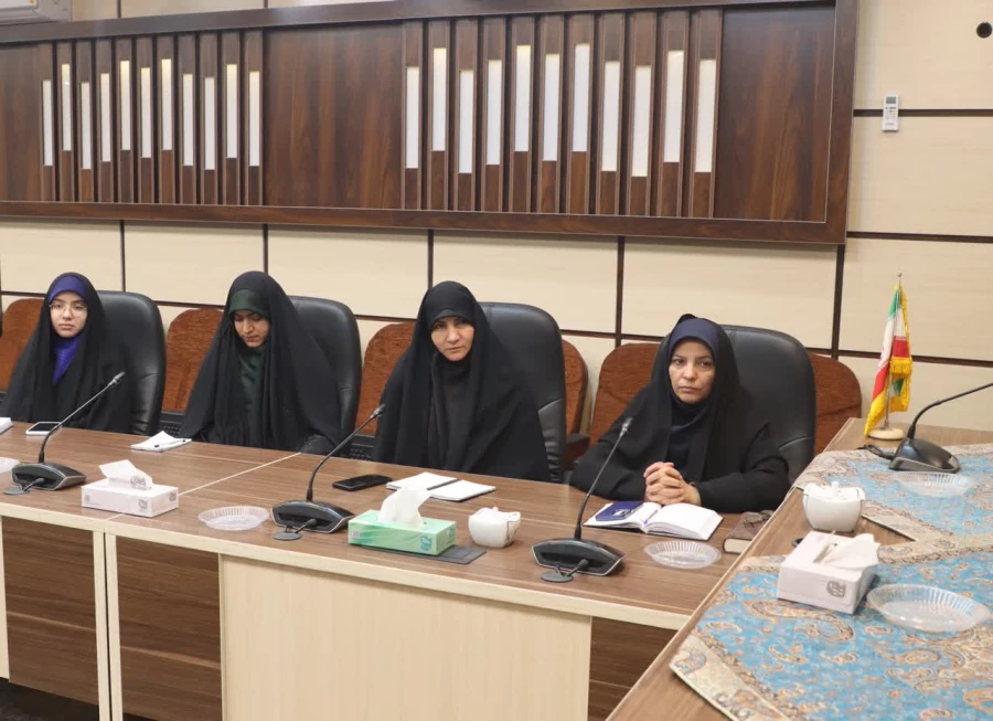 دومین جلسه هماهنگی ستاد برگزاری اجلاسیه کنگره شهدای دانشجو معلم استان یزد در دانشگاه فرهنگیان برگزار شد.
 3