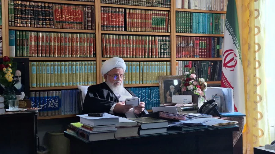 دیدار اعضاء هیات رئیسه دانشگاه فرهنگیان با نماینده ولی فقیه در استان و امام جمعه یزد 7