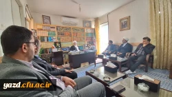 دیدار اعضاء هیات رئیسه دانشگاه فرهنگیان با نماینده ولی فقیه در استان و امام جمعه یزد 8