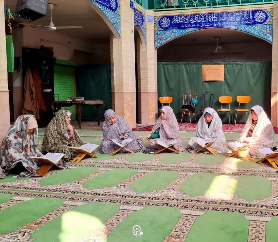 دانشجو معلمان پردیس های استانی دانشگاه فرهنگیان یزد در مراسم معنوی اعتکاف دانشجویی ایام رجبیه شرکت کردند. 
 6