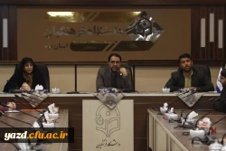 چهارمین دیدار صمیمانه سرپرست دانشگاه فرهنگیان یزد با نیروهای شرکتی و خدماتی پردیس های استانی برگزار شد. 3