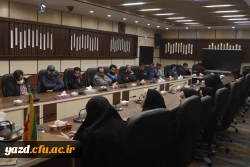 چهارمین دیدار صمیمانه سرپرست دانشگاه فرهنگیان یزد با نیروهای شرکتی و خدماتی پردیس های استانی برگزار شد. 6