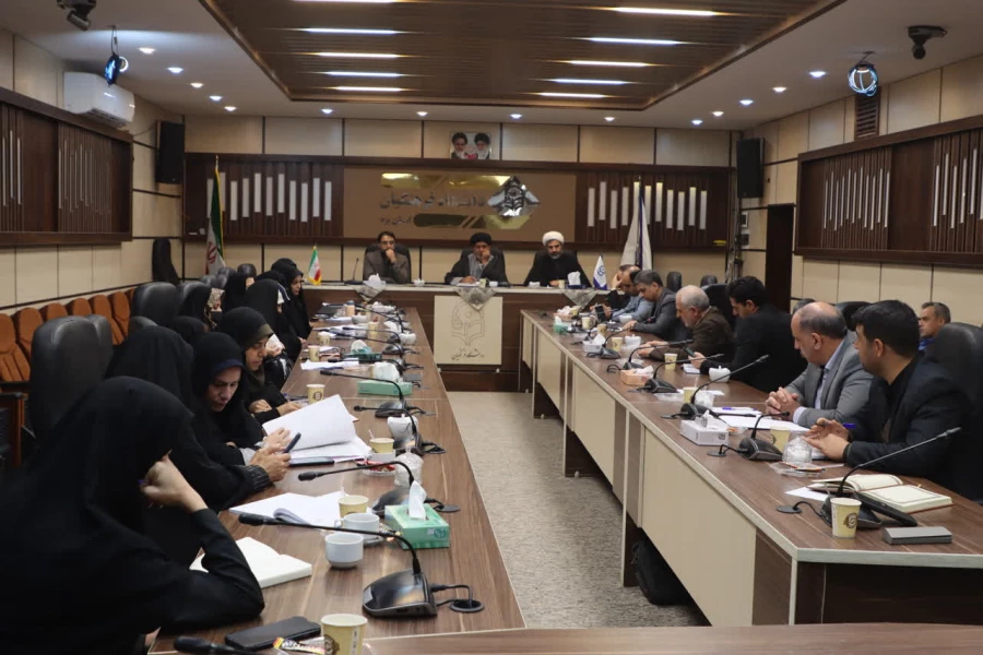  طرح عروج و بازآموزی راه های ترویج فرهنگ و معارف نماز ویژه اساتید و اعضای محترم هیئت علمی دانشگاه فرهنگیان یزد برگزار شد.
 5