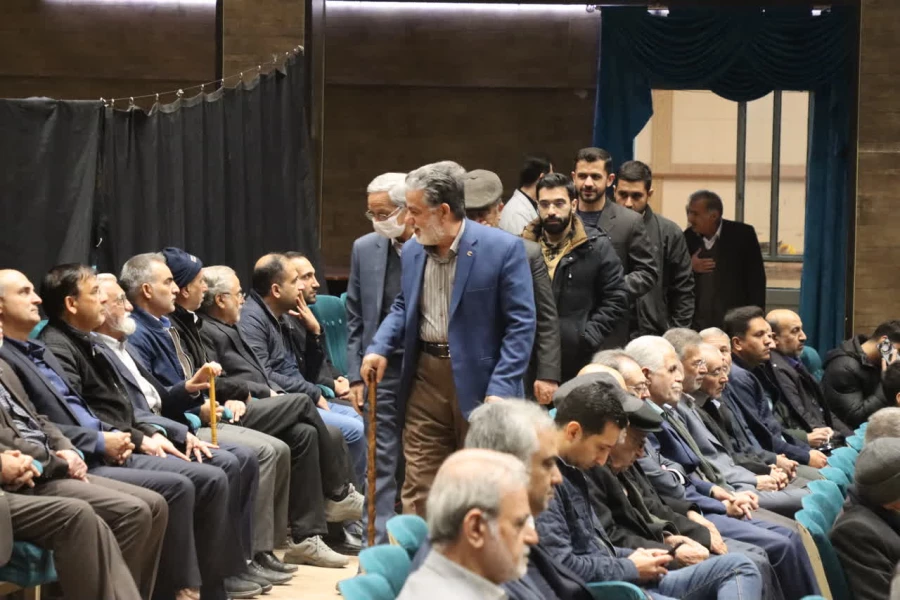 مراسم بزرگداشت شادروان حاج حسن داوودی استاد برجسته استان و دانشگاه و معلم فرهیخته و فرزانه
 5