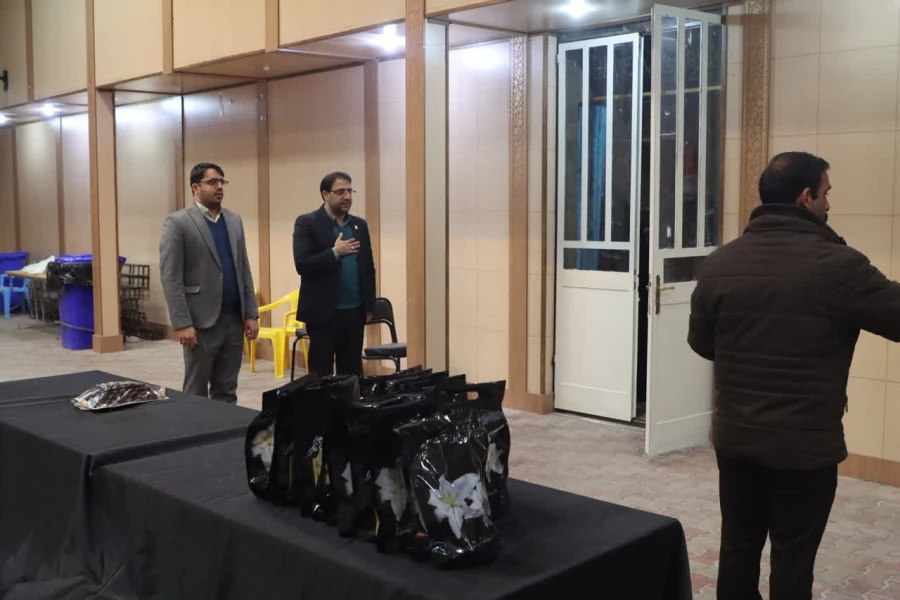 مراسم بزرگداشت شادروان حاج حسن داوودی استاد برجسته استان و دانشگاه و معلم فرهیخته و فرزانه
 2