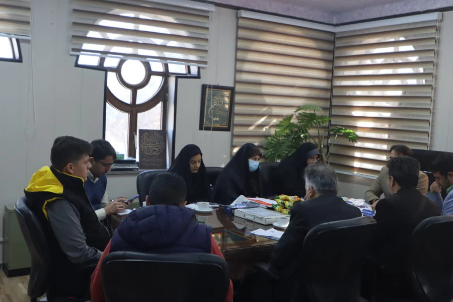 بیست و یکمین جلسه کمیته تغذیه استانی دانشگاه فرهنگیان یزد برگزار شد. 
 5