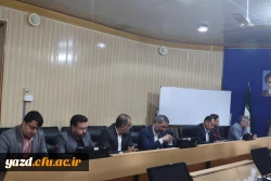 سومین جلسه کمیته راهبری کارورزی استان یزد برگزار شد.
 3