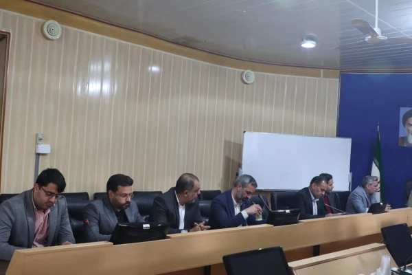 سومین جلسه کمیته راهبری کارورزی استان یزد برگزار شد.
 3