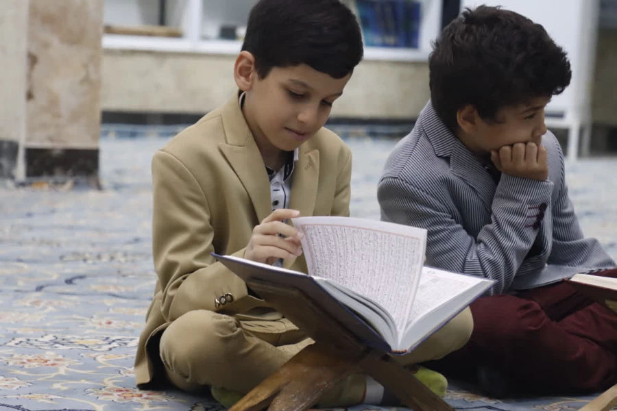 برگزاری سلسله محافل انس با قرآن کریم ویژه مفاخر، خیرین، اساتید و کارکنان پردیس های استانی دانشگاه فرهنگیان یزد
 4