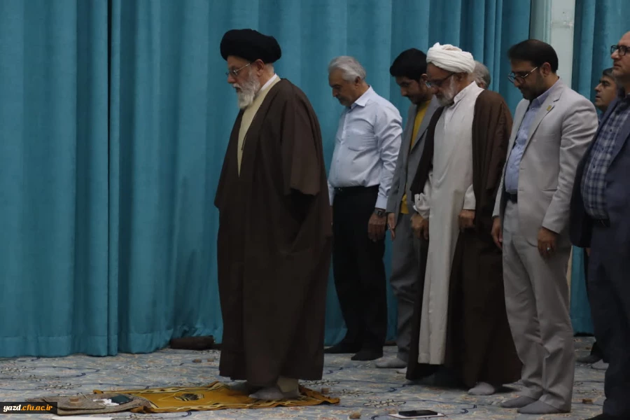 برگزاری سلسله محافل انس با قرآن کریم ویژه مفاخر، خیرین، اساتید و کارکنان پردیس های استانی دانشگاه فرهنگیان یزد
 8