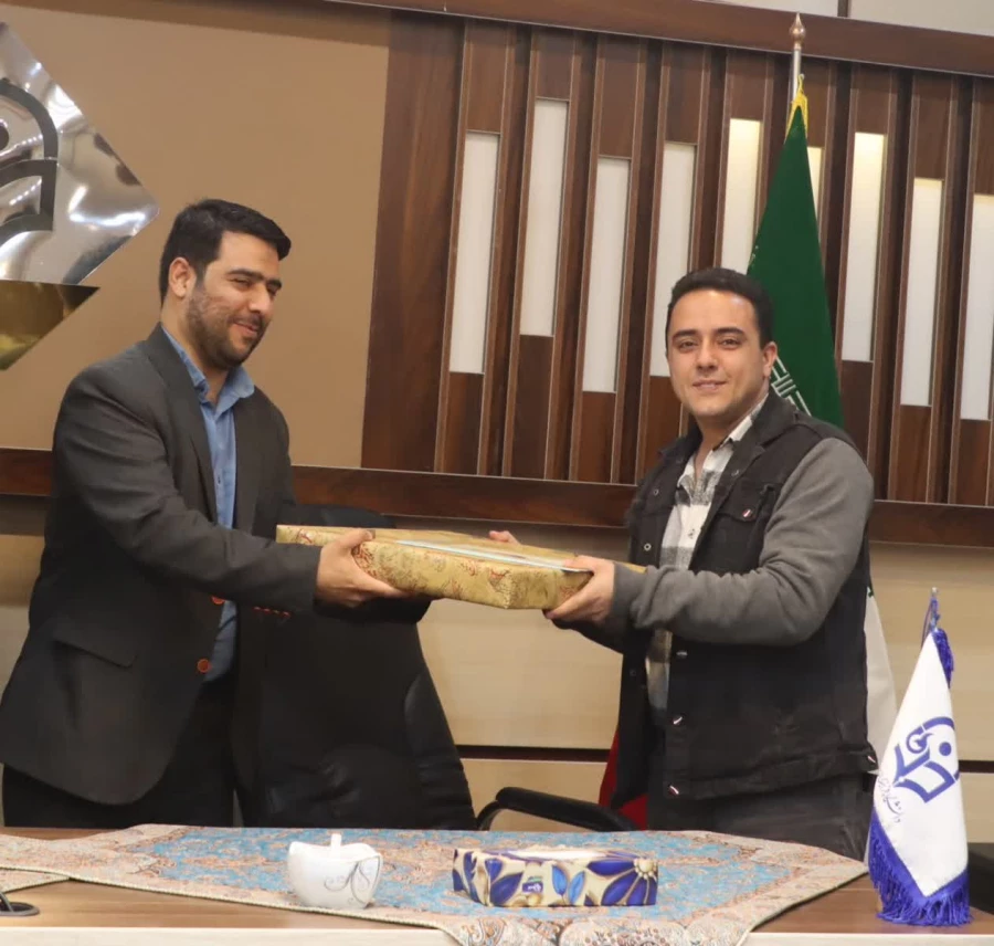 تقدیر سرپرست دانشگاه فرهنگیان یزد از سرپرستان برتر پردیس های استانی
 2