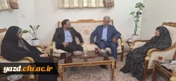 دیدار سرپرست و مدیران دانشگاه فرهنگیان یزد با رییس اسبق مرکز تربیت معلم حضرت فاطمه الزهرا(س) و اولین سرپرست پردیس خواهران دانشگاه فرهنگیان یزد 3